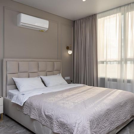 Flatrent Olympic Park, Метро Бориспільська Поруч! Kyiv Exterior photo
